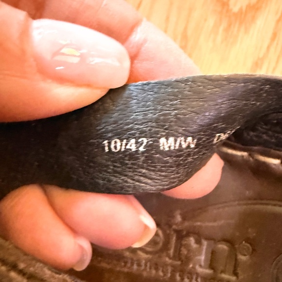 Born Brown Leather Sandals - Picture 4 of 4